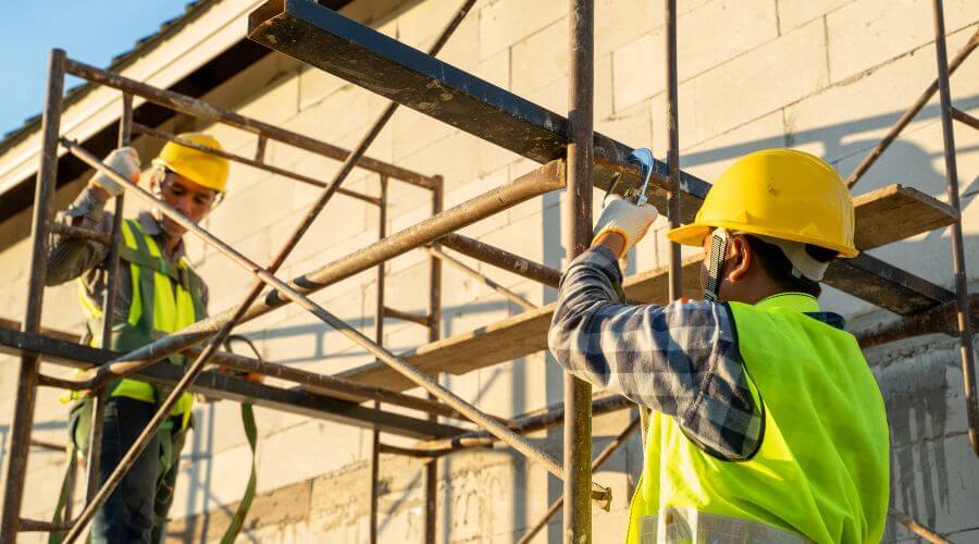 Professional residential roofers in Frontenac, MN